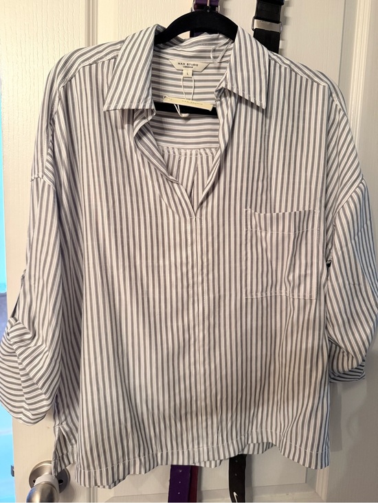 Max Studio Tops - NWT Max Studio Women’s Gray & White Striped Blouse- Size L